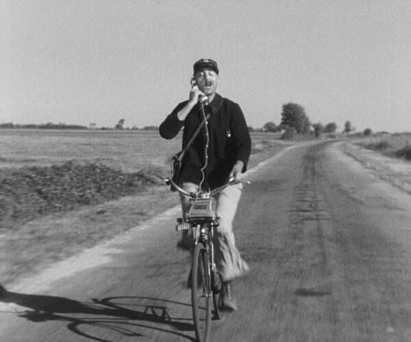 Bordeau Cinéma Théâtre - 5. Jour de fête 1949 © Les Films de Mon Oncle