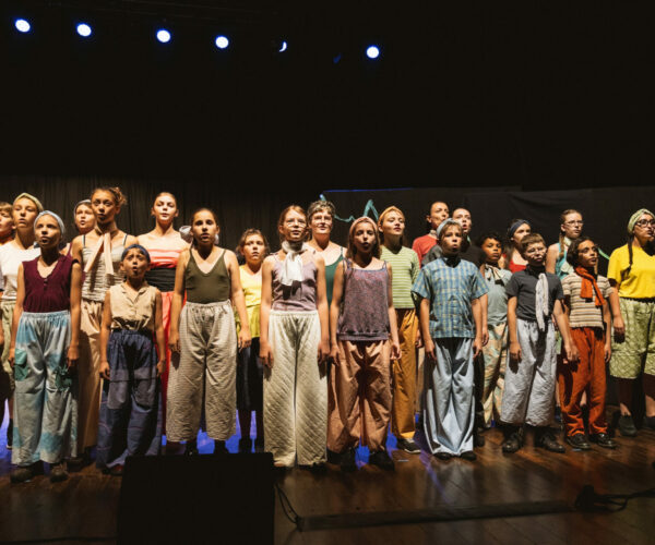 Bordeau Cinéma Théâtre - Allumeurs de Lune